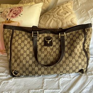 Gucci handbag